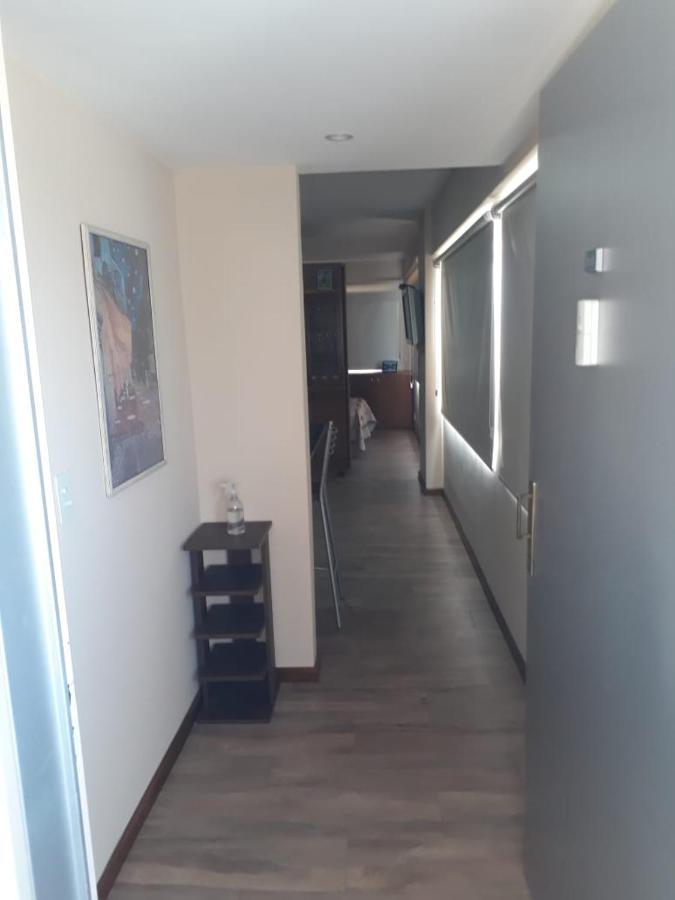 4 Ventanales Sobre La Avenida Corrientes Apartment บัวโนสไอเรส ภายนอก รูปภาพ