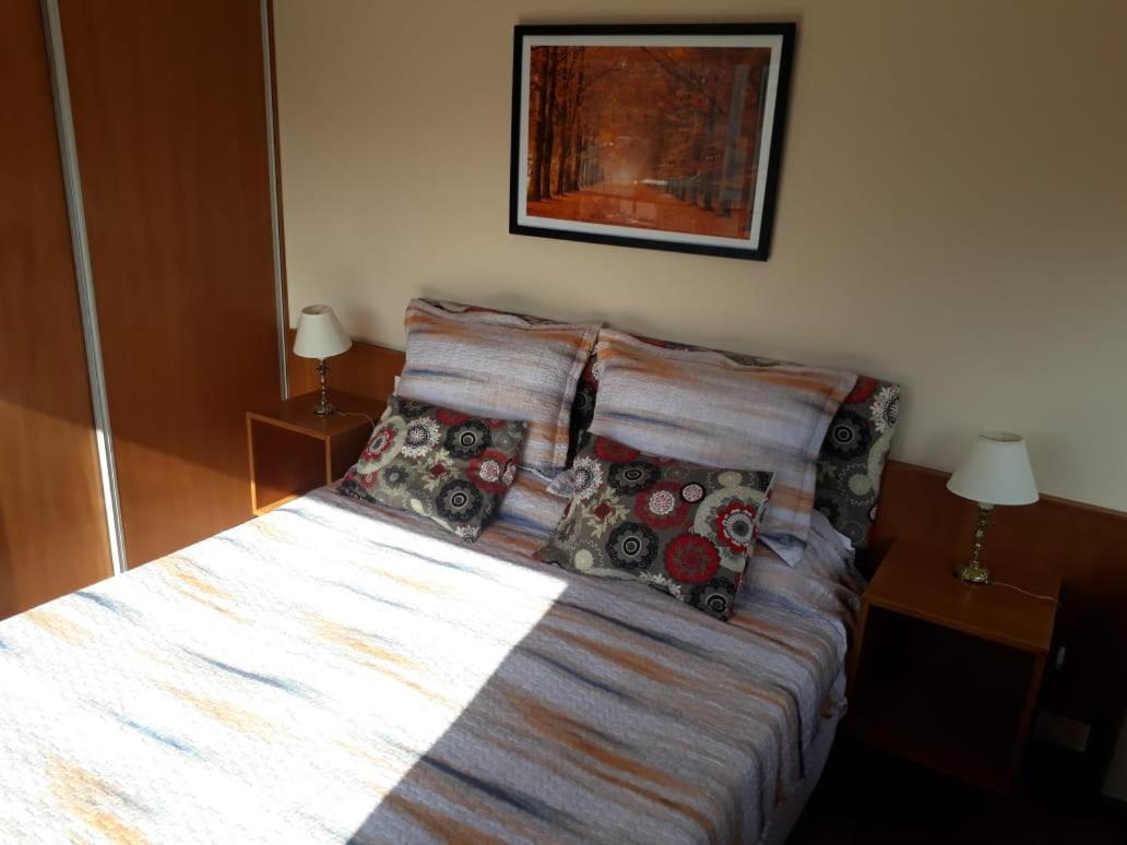 4 Ventanales Sobre La Avenida Corrientes Apartment บัวโนสไอเรส ภายนอก รูปภาพ