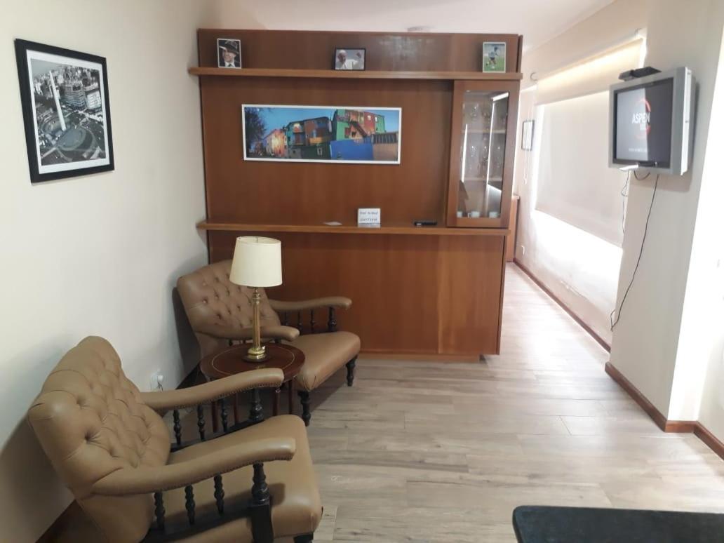 4 Ventanales Sobre La Avenida Corrientes Apartment บัวโนสไอเรส ภายนอก รูปภาพ