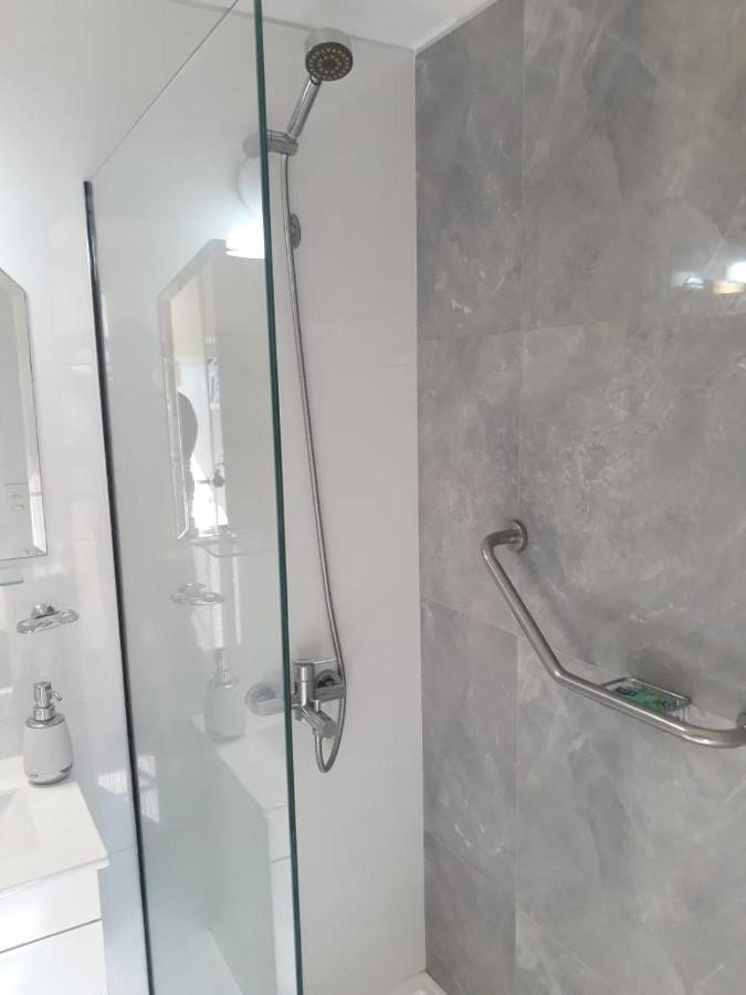 4 Ventanales Sobre La Avenida Corrientes Apartment บัวโนสไอเรส ภายนอก รูปภาพ
