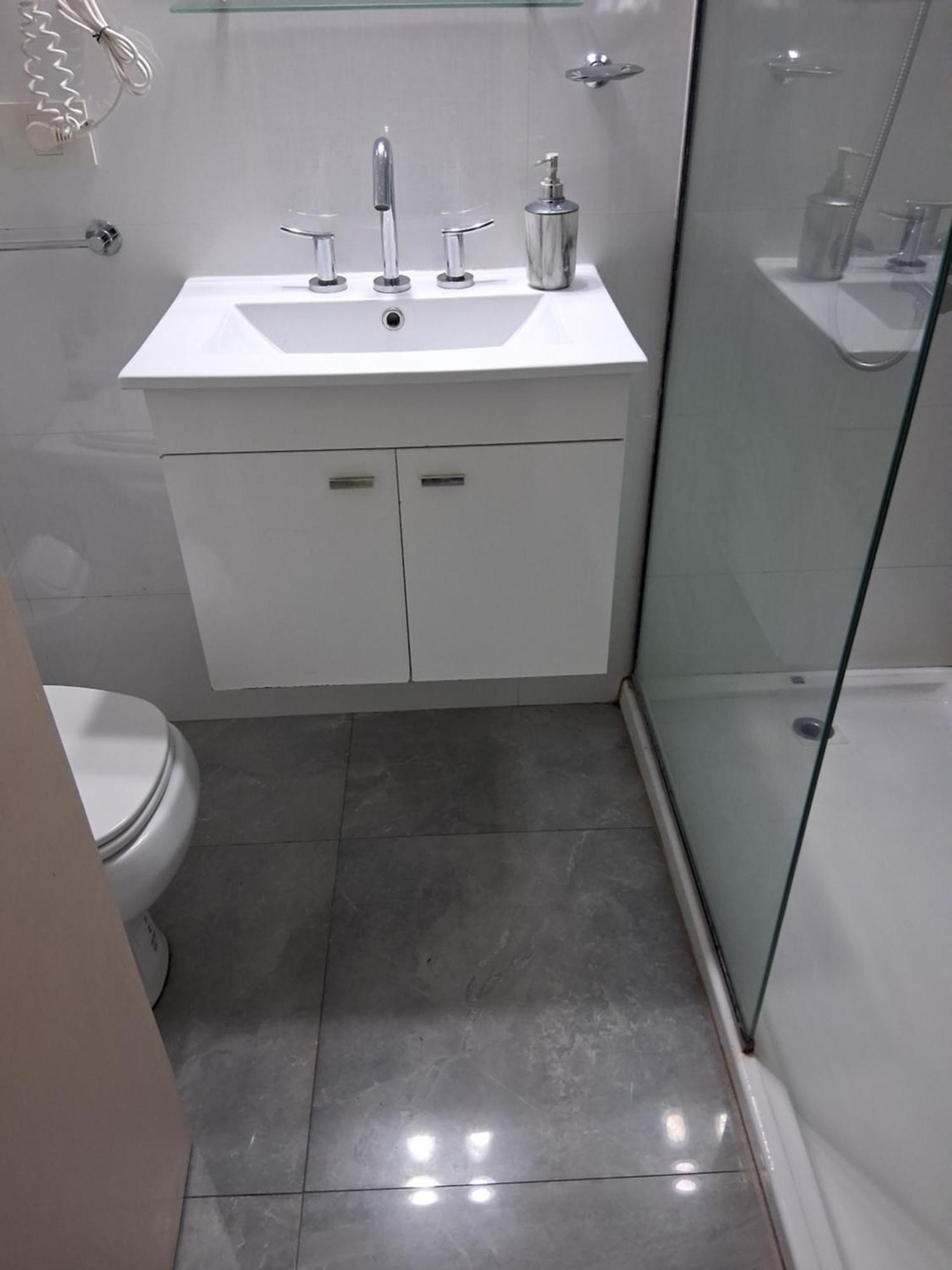 4 Ventanales Sobre La Avenida Corrientes Apartment บัวโนสไอเรส ภายนอก รูปภาพ