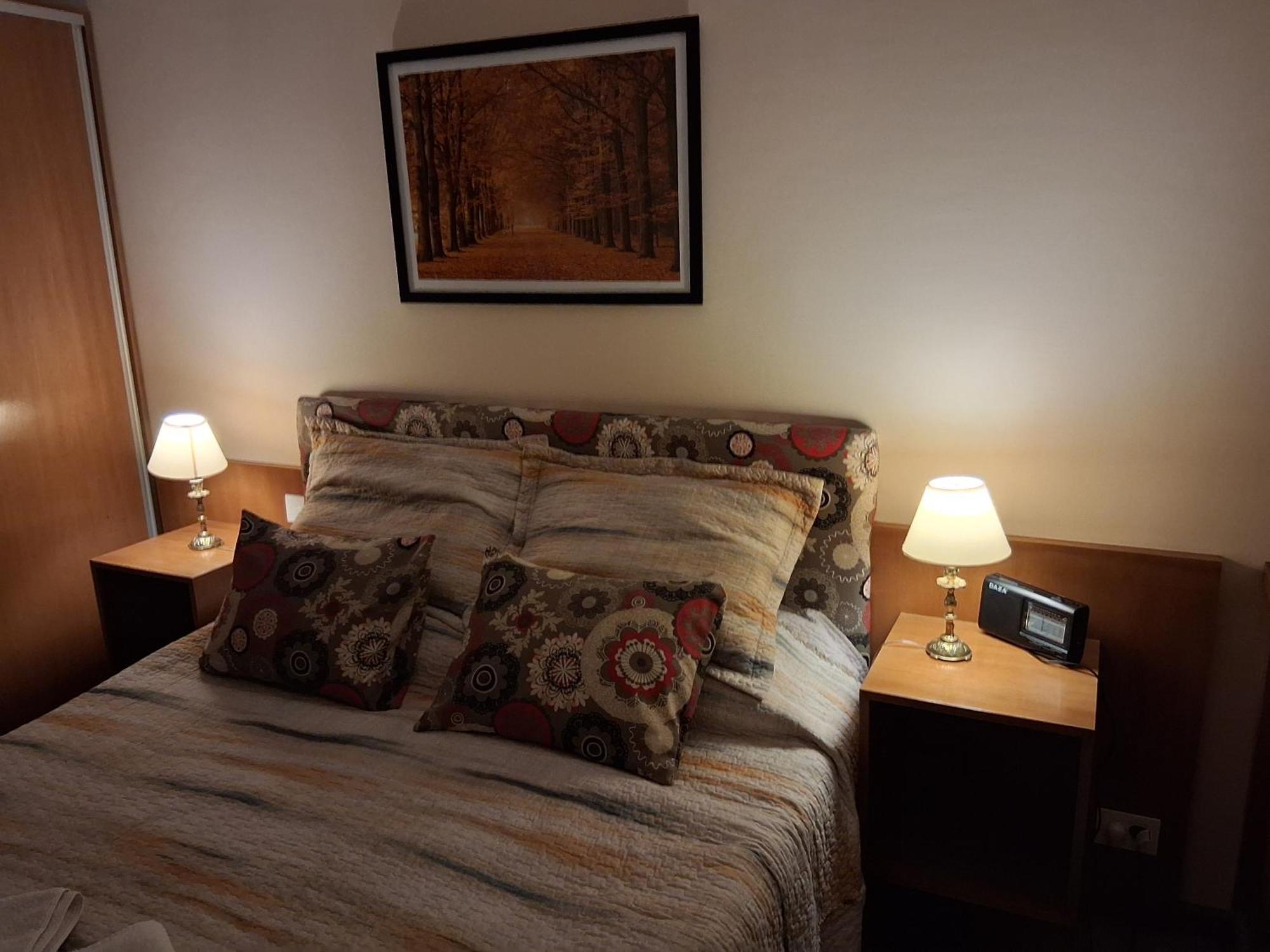 4 Ventanales Sobre La Avenida Corrientes Apartment บัวโนสไอเรส ภายนอก รูปภาพ